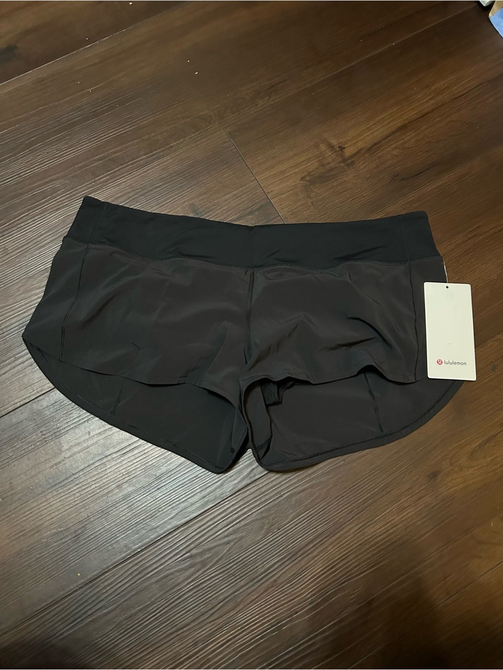 lululemon athletica NWT Black Speed Up Low Rise Short 2.5” with Built in Panty